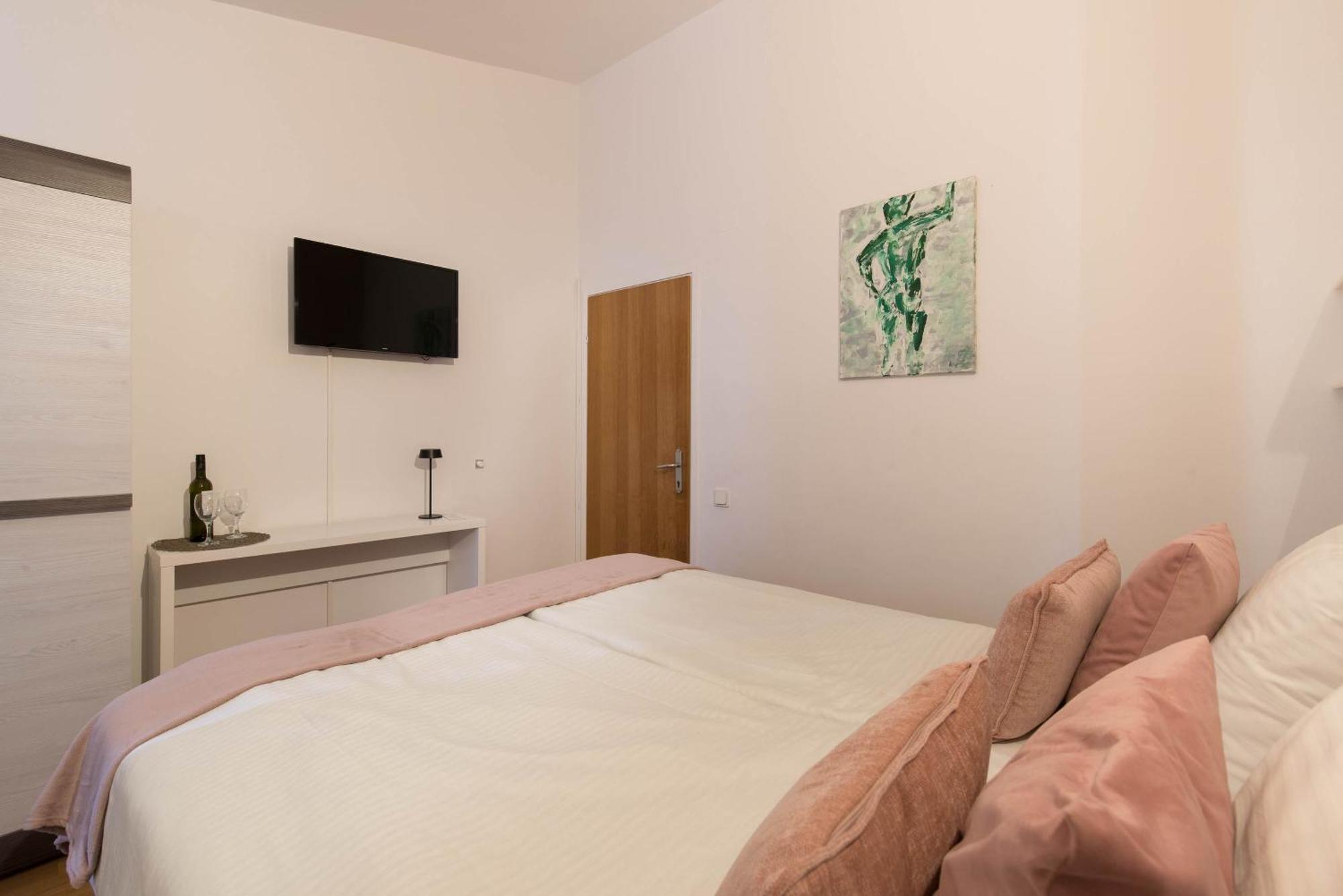 Beachfront Apartments Zanic Podstrana Zimmer foto