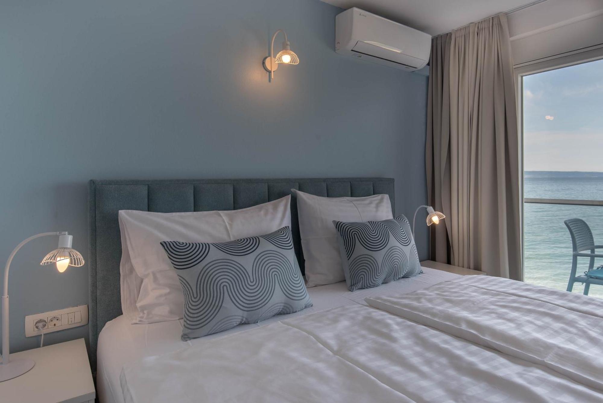 Beachfront Apartments Zanic Podstrana Zimmer foto
