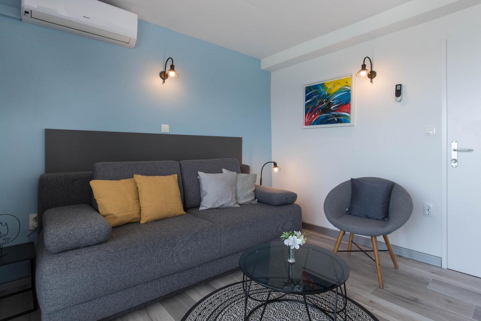 Beachfront Apartments Zanic Podstrana Exterior foto